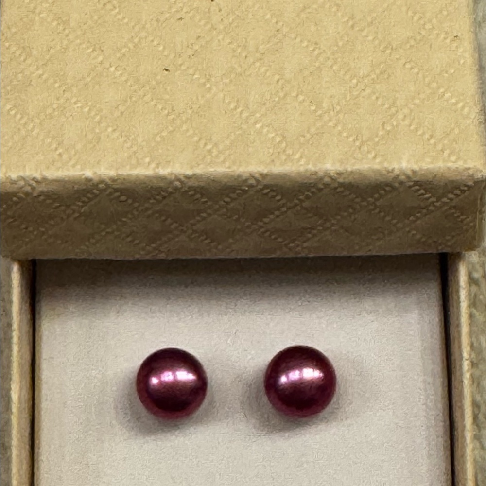 Honora Radiant Magenta Cultured Freshwater Pearl Stud Earrings - Picture 4 of 8